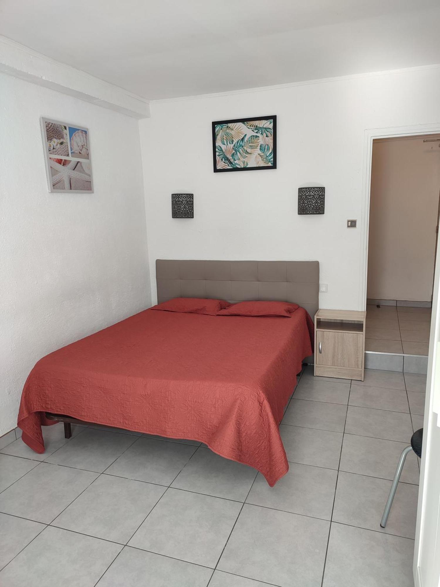 Hotel Le Calypso Ιέρ Εξωτερικό φωτογραφία