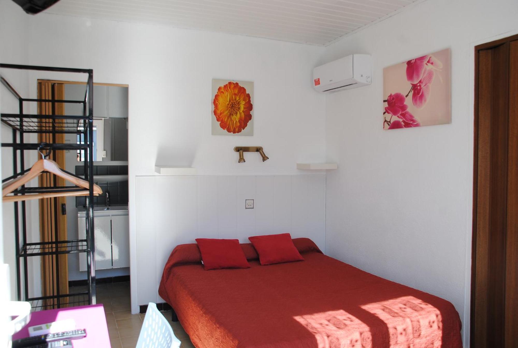 Hotel Le Calypso Ιέρ Εξωτερικό φωτογραφία