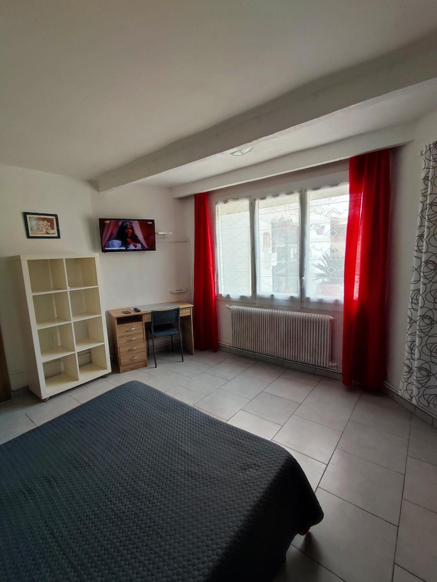 Hotel Le Calypso Ιέρ Εξωτερικό φωτογραφία