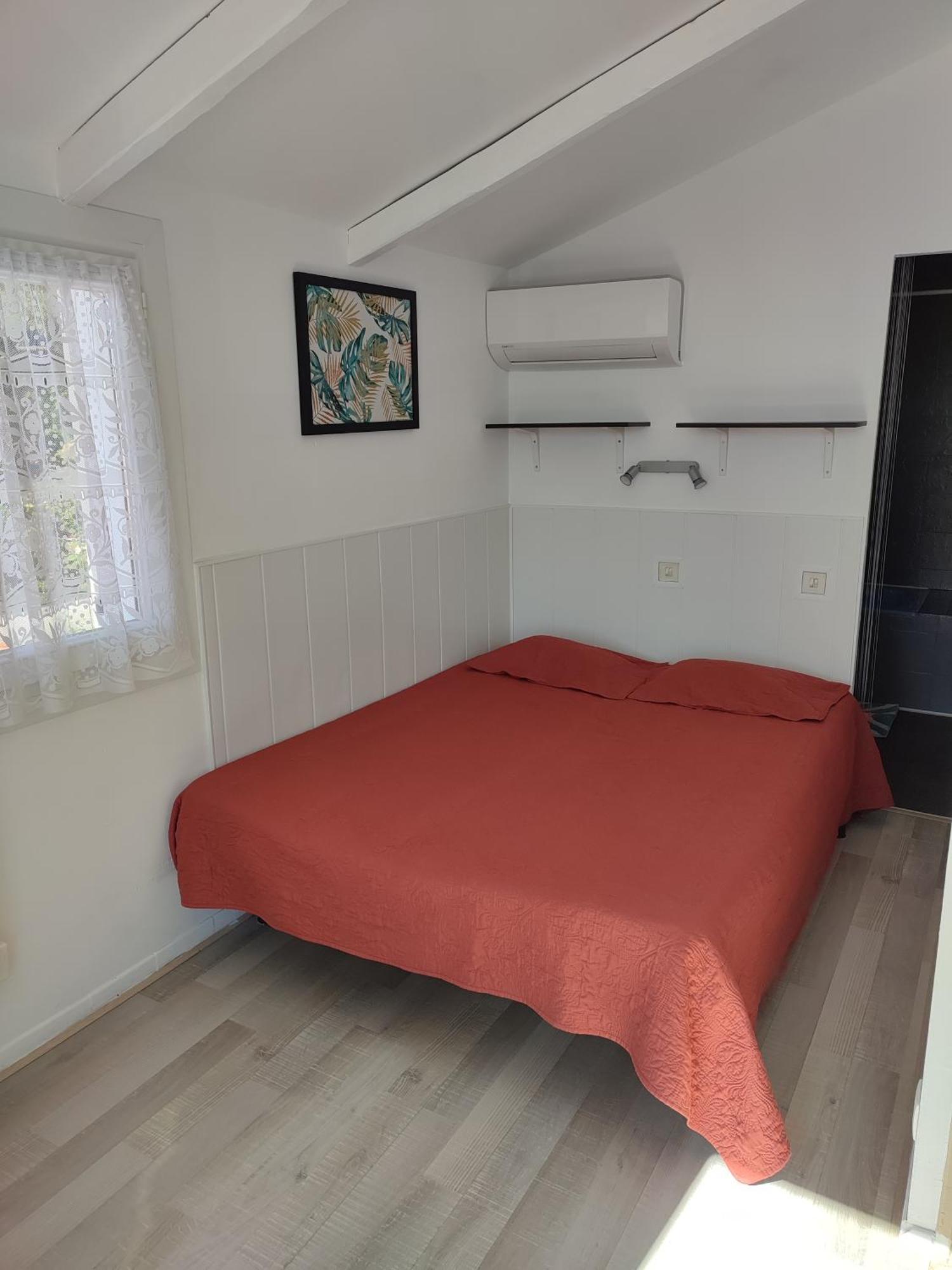 Hotel Le Calypso Ιέρ Εξωτερικό φωτογραφία